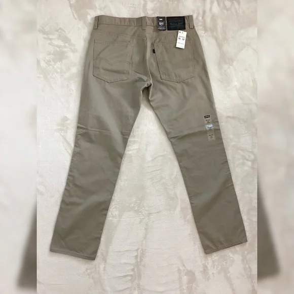 NWT Levi’s 511 Men’s Slim Khaki Pants – Size 36x32 (2015 Release) - Picture 15 of 15